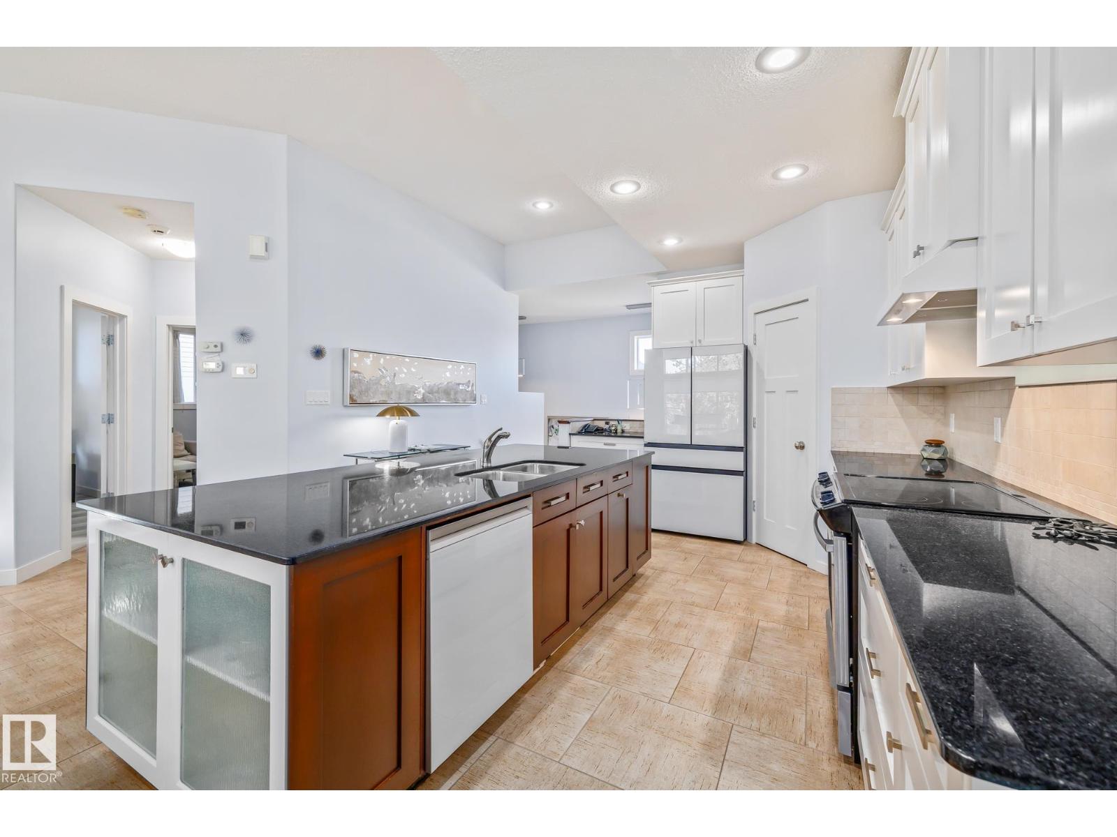 542 Ridgeland Way, Sherwood Park, Alberta  T8A 3A5 - Photo 6 - E4464085