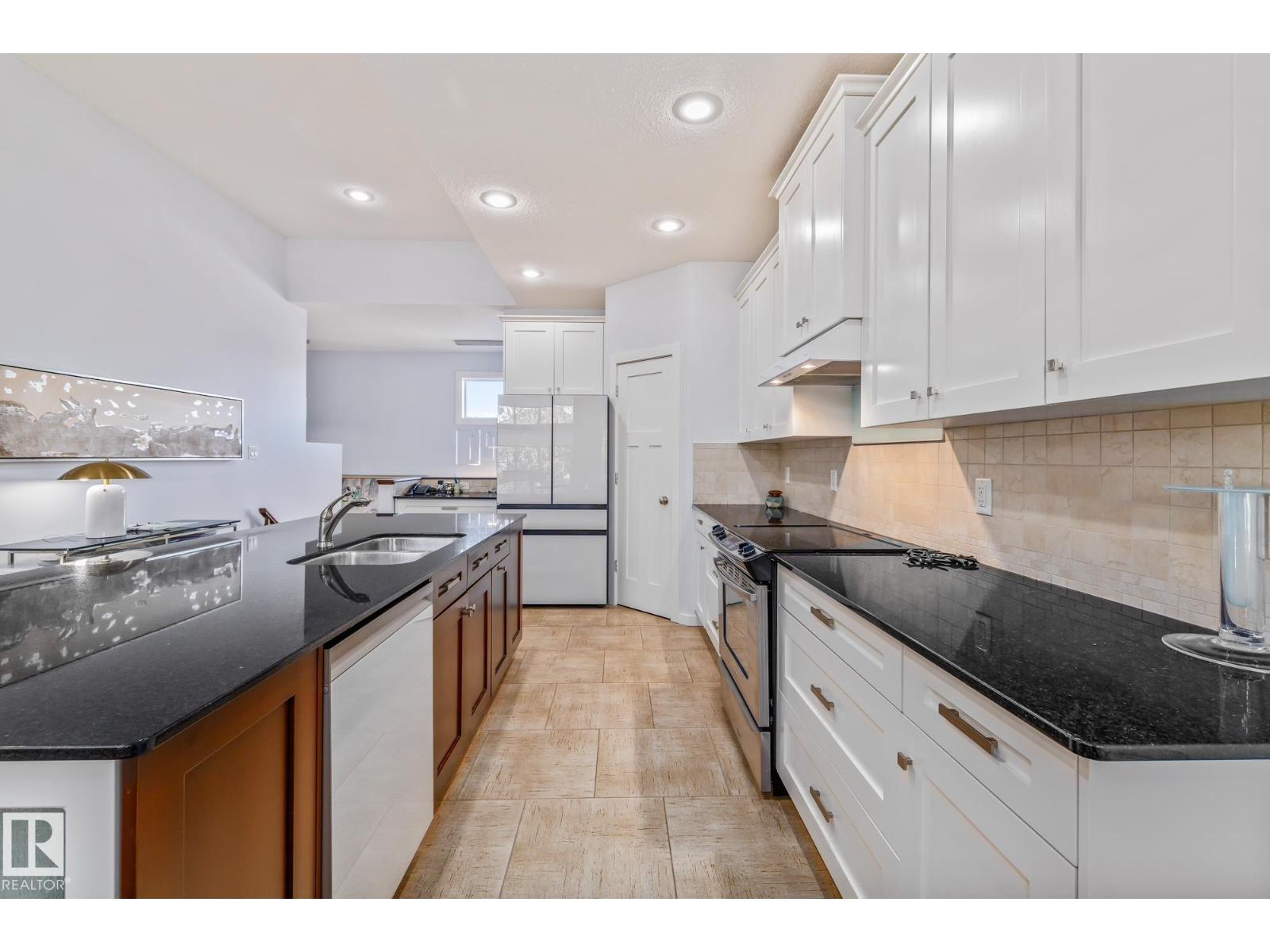 542 Ridgeland Way, Sherwood Park, Alberta  T8A 3A5 - Photo 7 - E4464085