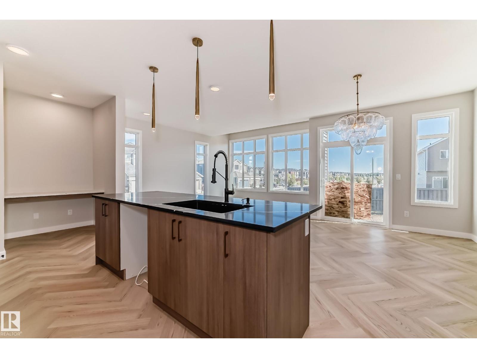 20612 43 Av Nw, Edmonton, Alberta  T6M 3E3 - Photo 6 - E4464086