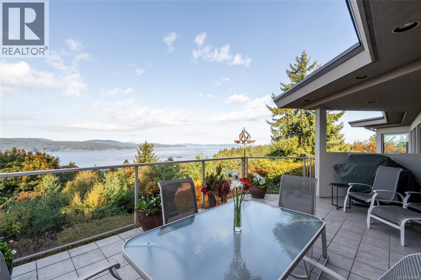 11406 Sycamore Dr, North Saanich, British Columbia  V8L 5J9 - Photo 5 - 1018460