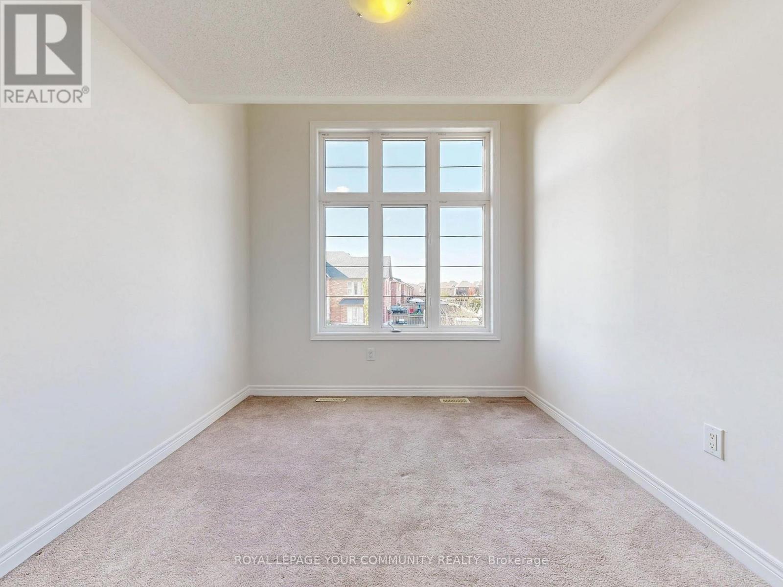 2112 Dale Road, Innisfil, Ontario  L9S 0L4 - Photo 21 - N12490532