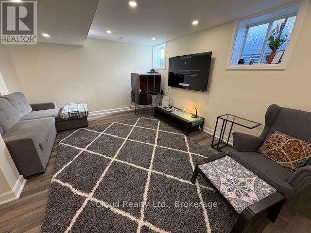 521 Honeylocust Avenue, Ottawa, Ontario  K2V 0K9 - Photo 28 - X12488316