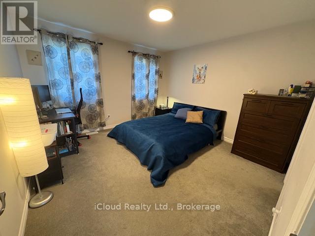 521 Honeylocust Avenue, Ottawa, Ontario  K2V 0K9 - Photo 18 - X12488316