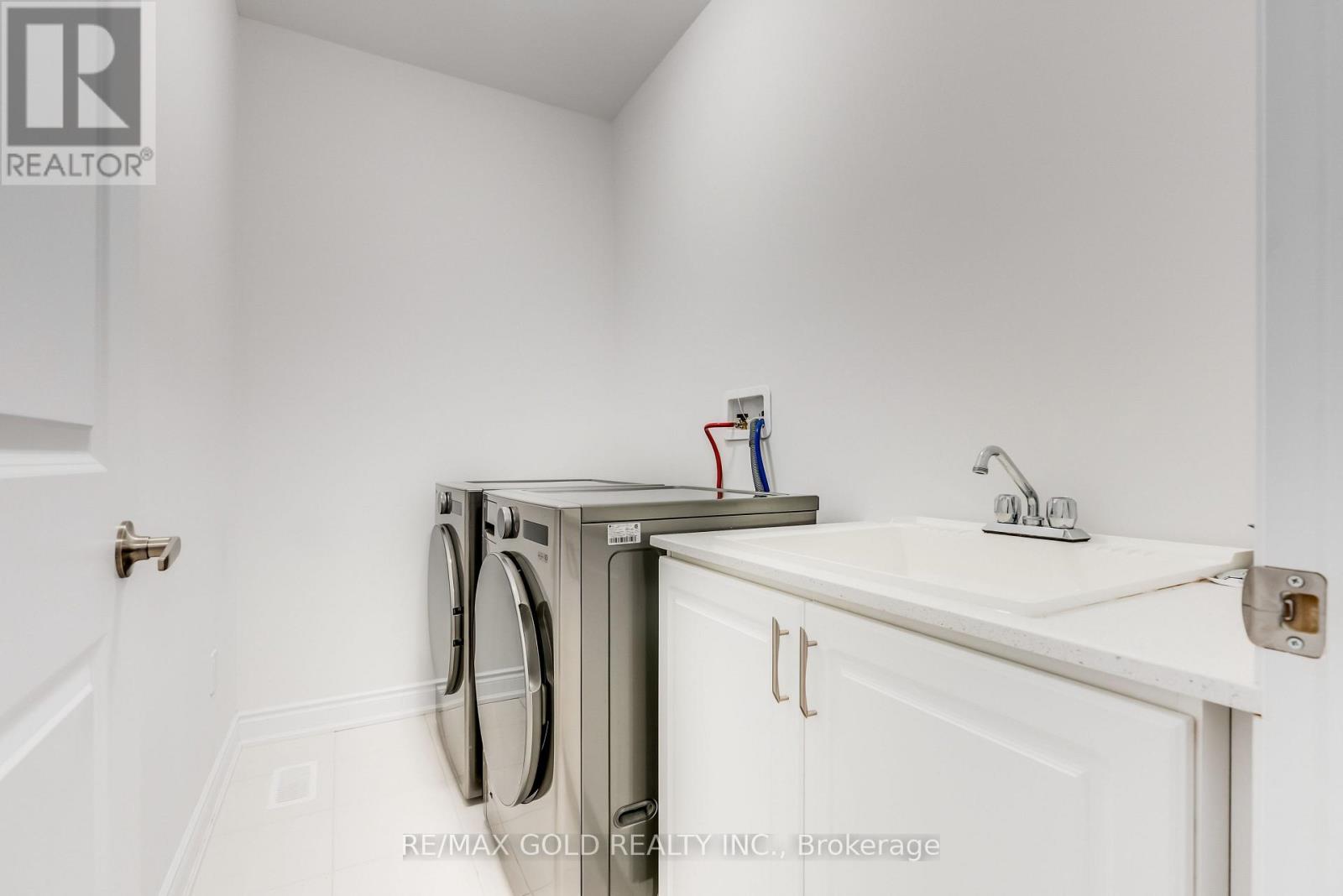 1250 Anthonia Trail, Oakville, Ontario  L6H 7Y7 - Photo 34 - W12492482