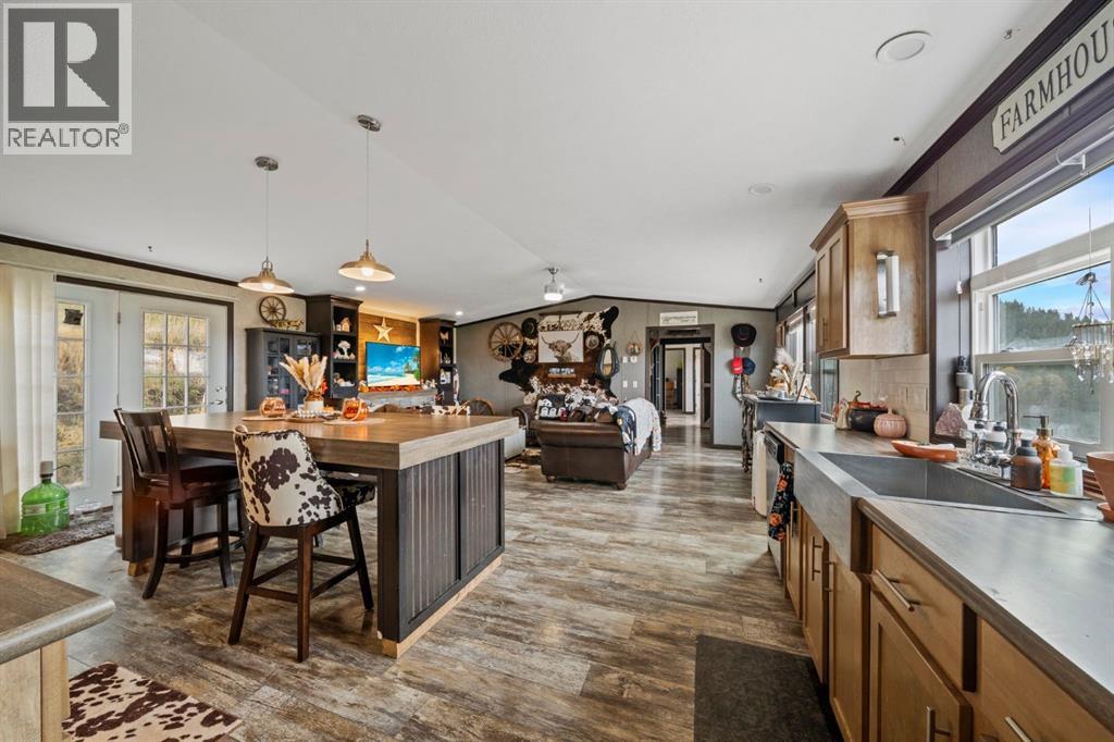 265115 Range Road 55, Rural Rocky View County, Alberta  T4C 1B7 - Photo 8 - A2253439