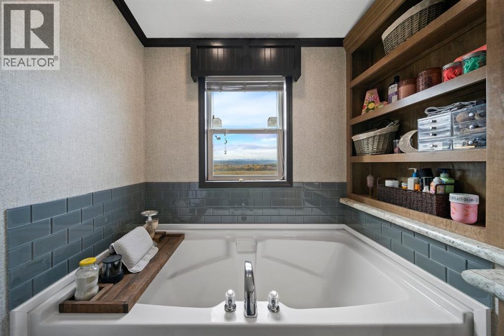 265115 Range Road 55, Rural Rocky View County, Alberta  T4C 1B7 - Photo 13 - A2253439