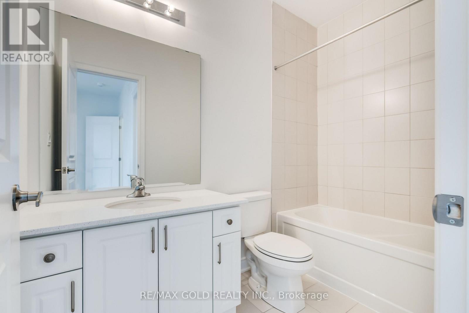 1250 Anthonia Trail, Oakville, Ontario  L6H 7Y7 - Photo 38 - W12492482