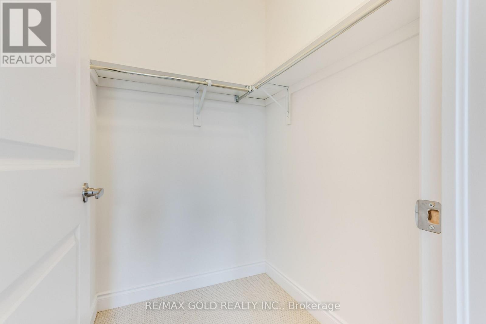 1250 Anthonia Trail, Oakville, Ontario  L6H 7Y7 - Photo 39 - W12492482