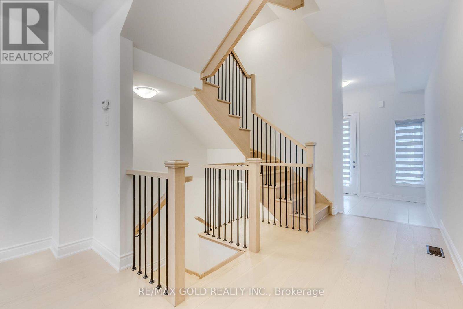 1250 Anthonia Trail, Oakville, Ontario  L6H 7Y7 - Photo 17 - W12492482