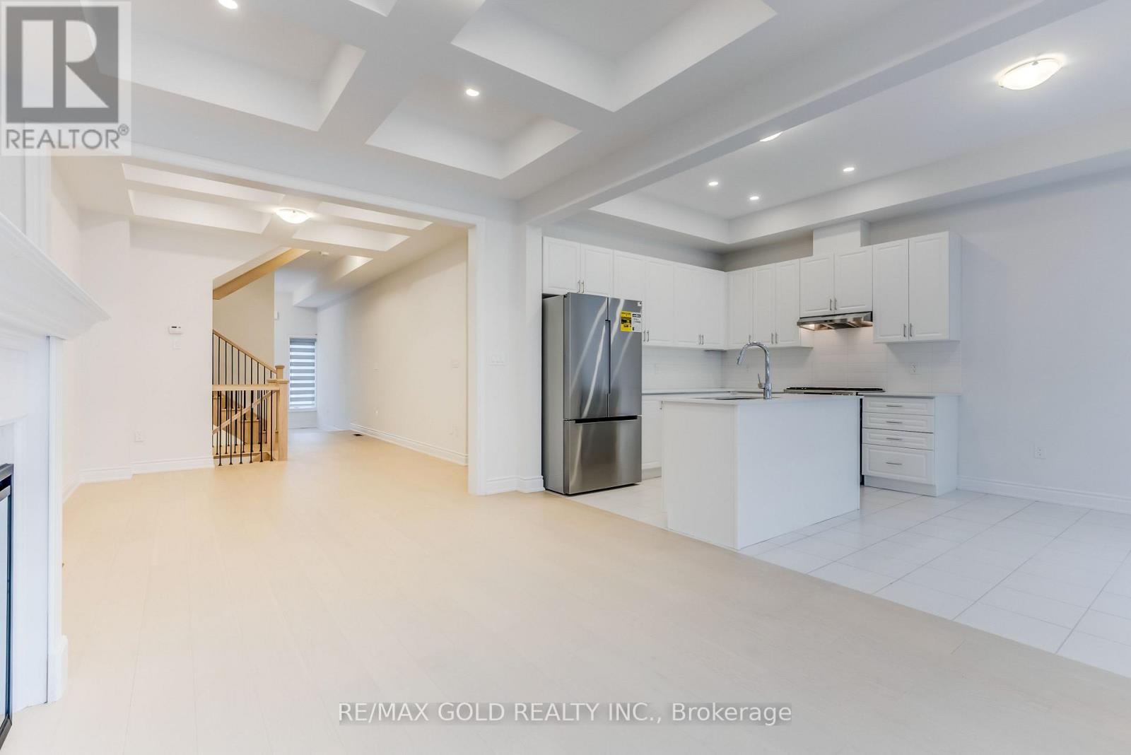 1250 Anthonia Trail, Oakville, Ontario  L6H 7Y7 - Photo 9 - W12492482