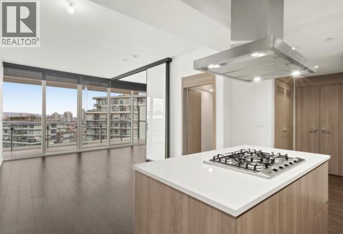 911 1768 Cook Street, Vancouver, British Columbia  V5Y 0N3 - Photo 5 - R3063327