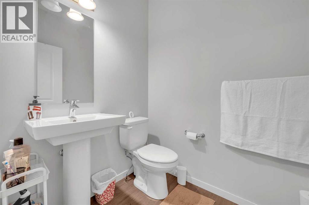 229 Cornerbrook Common Ne, Calgary, Alberta  T3N 1L9 - Photo 17 - A2263341