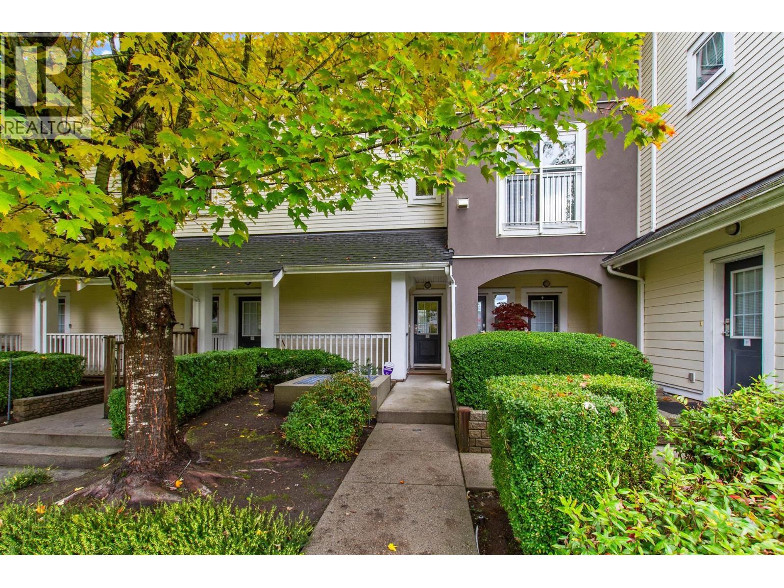 12 6965 HASTINGS STREET, Burnaby, British Columbia