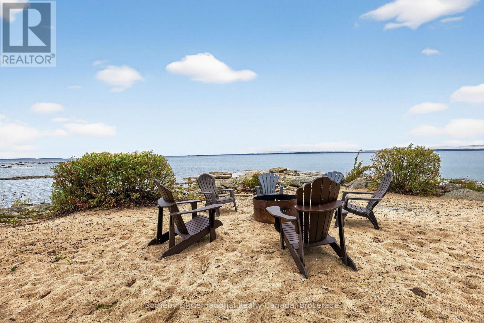 1773 Champlain Road, Tiny, Ontario  L9M 0C1 - Photo 4 - S12440117