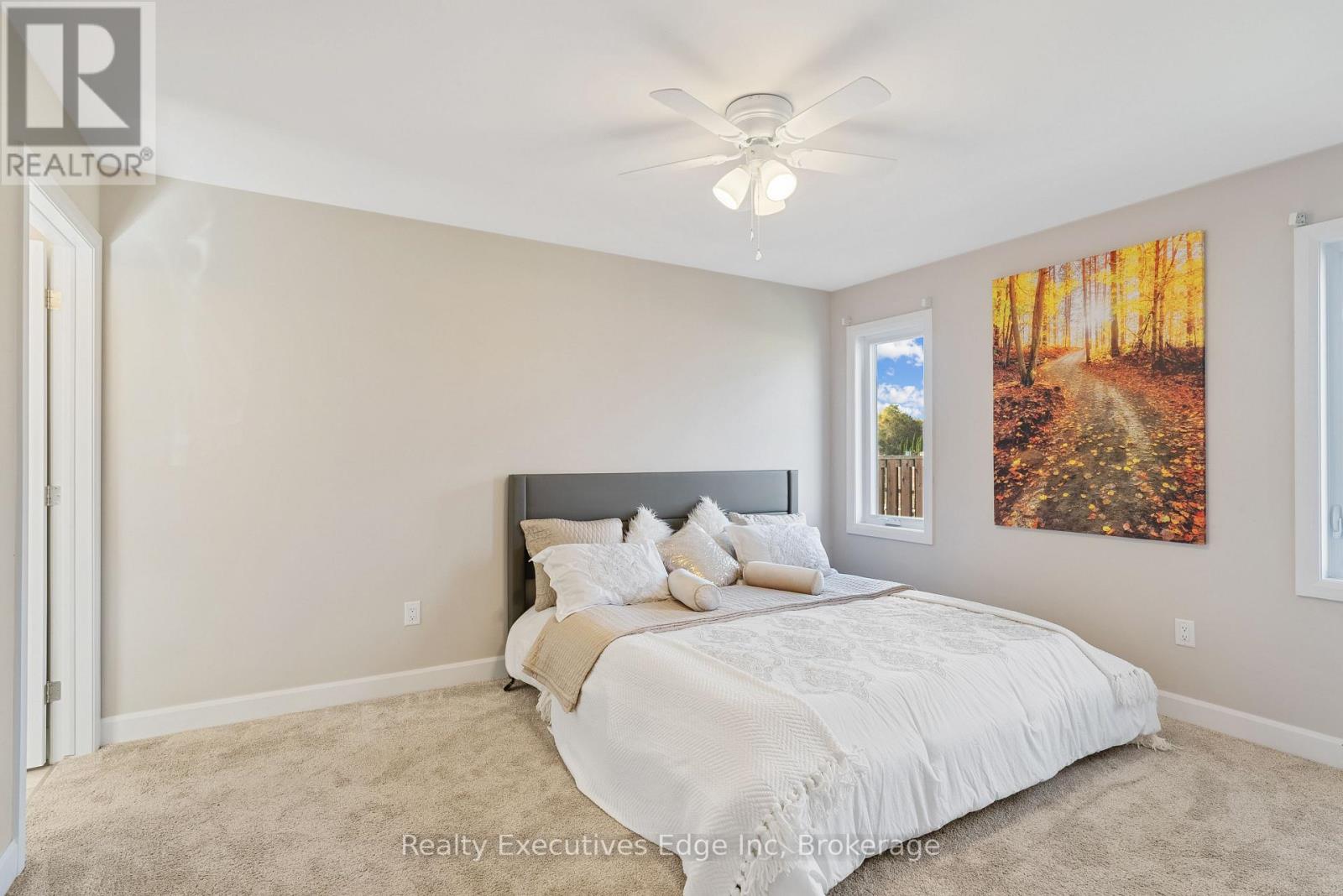 98 Moonstone Crescent, Chatham-Kent, Ontario  N7M 0S2 - Photo 13 - X12403021