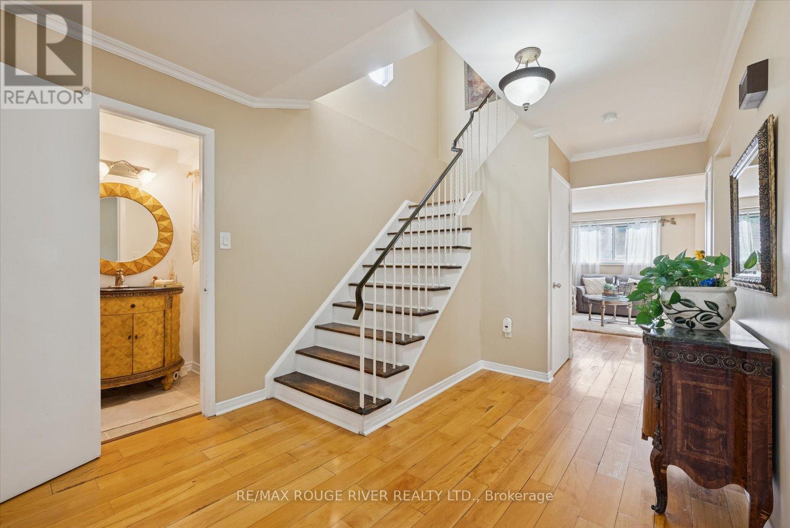 55 Loscombe Drive, Clarington, Ontario  L1C 3S8 - Photo 13 - E12487763