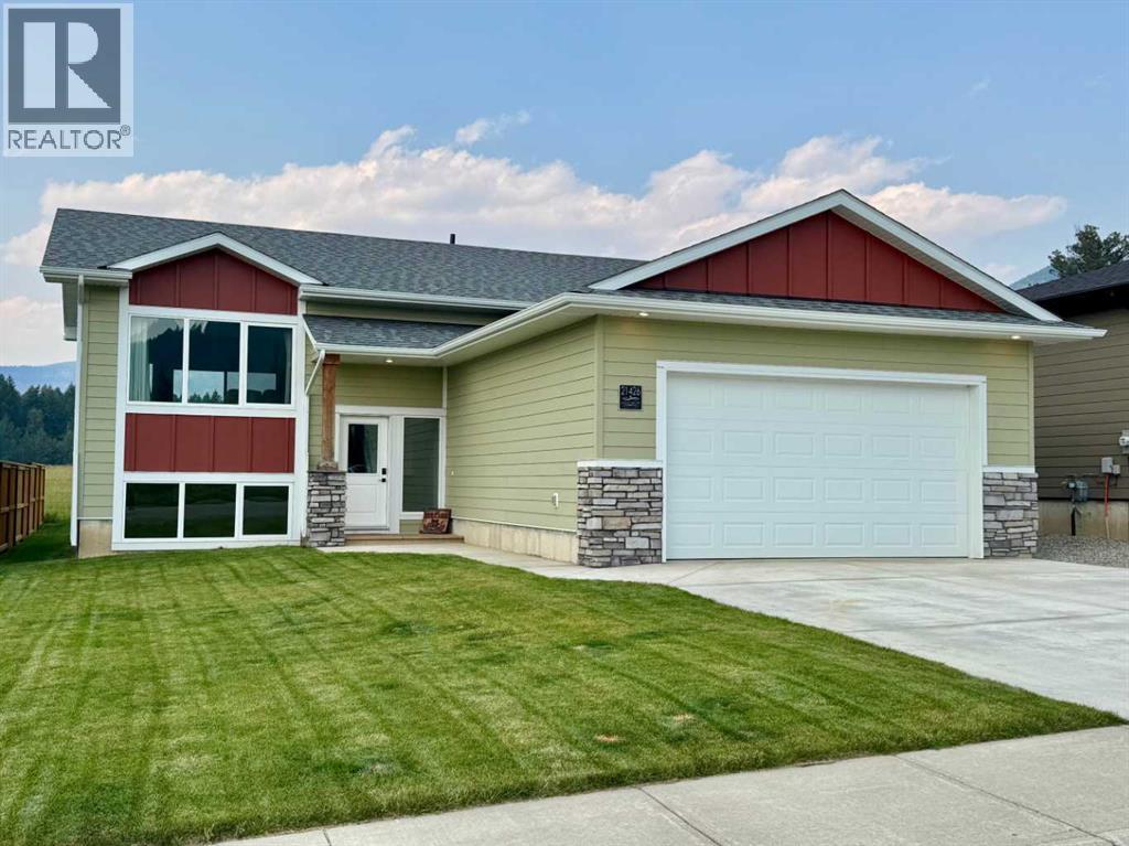 21426 29 Avenue, Bellevue, Alberta