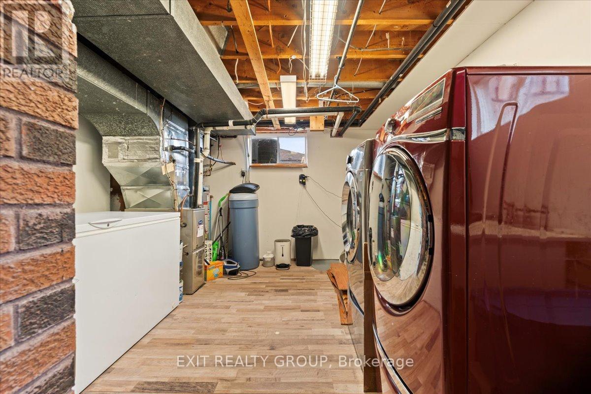 29 Barry Road, Quinte West, Ontario  K8V 0M3 - Photo 29 - X12493444