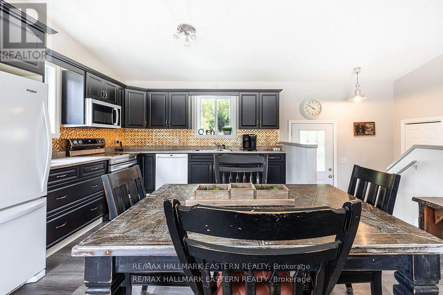 4075 County Road 44, Havelock-Belmont-Methuen, Ontario  K0L 1Z0 - Photo 10 - X12493486