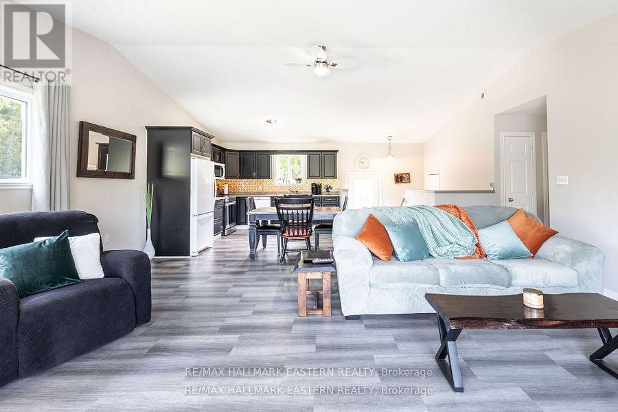 4075 County Road 44, Havelock-Belmont-Methuen, Ontario  K0L 1Z0 - Photo 7 - X12493486