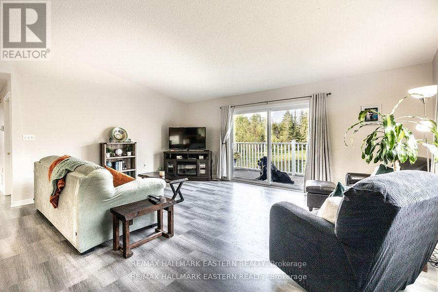 4075 County Road 44, Havelock-Belmont-Methuen, Ontario  K0L 1Z0 - Photo 8 - X12493486