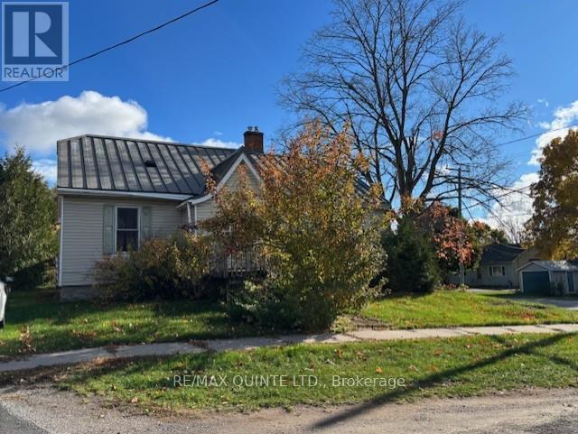 55 Nelson Street, Centre Hastings, Ontario  K0K 2K0 - Photo 7 - X12493516