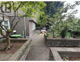 102 3008 WILLOW STREET