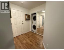 102 3008 WILLOW STREET