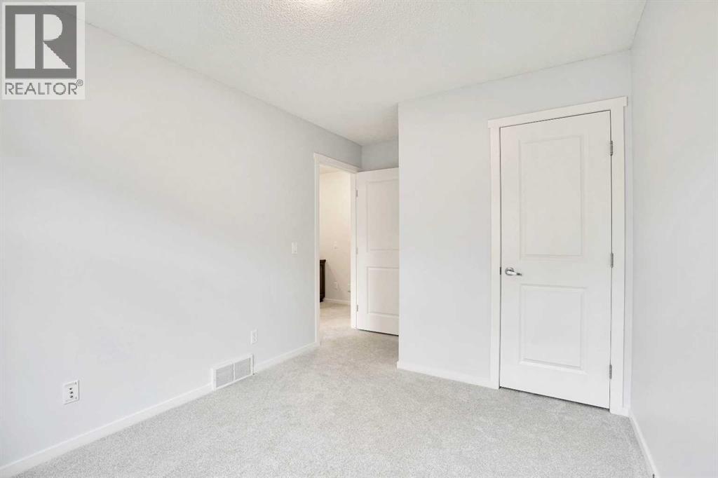 175 Chapalina Square Se, Calgary, Alberta  T2X 0L5 - Photo 14 - A2265489
