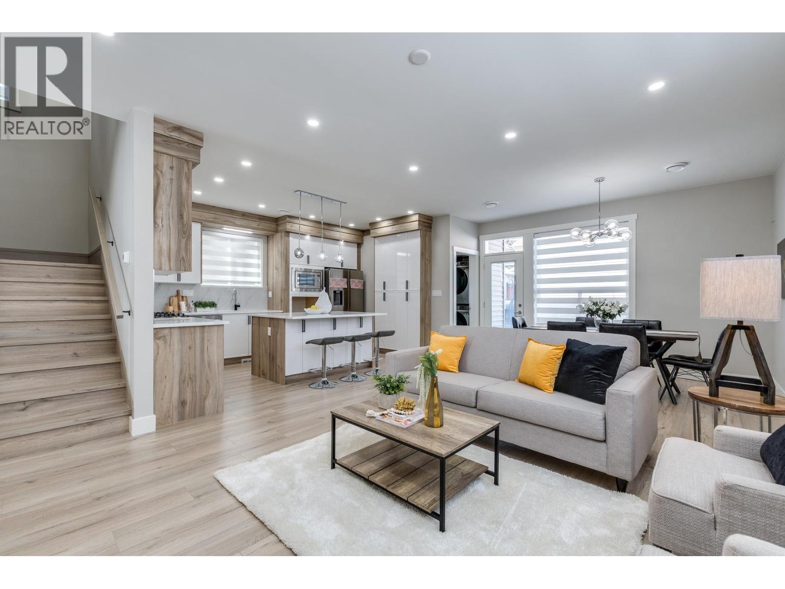 3427 Victoria Drive, Coquitlam, British Columbia  V3B 2V5 - Photo 8 - R3063407