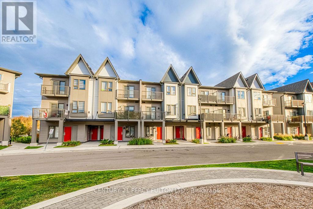 702 - 2635 William Jackson Drive, Pickering, Ontario  L1X 0L4 - Photo 2 - E12486130