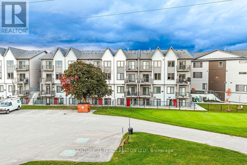 702 - 2635 William Jackson Drive, Pickering, Ontario  L1X 0L4 - Photo 7 - E12486130