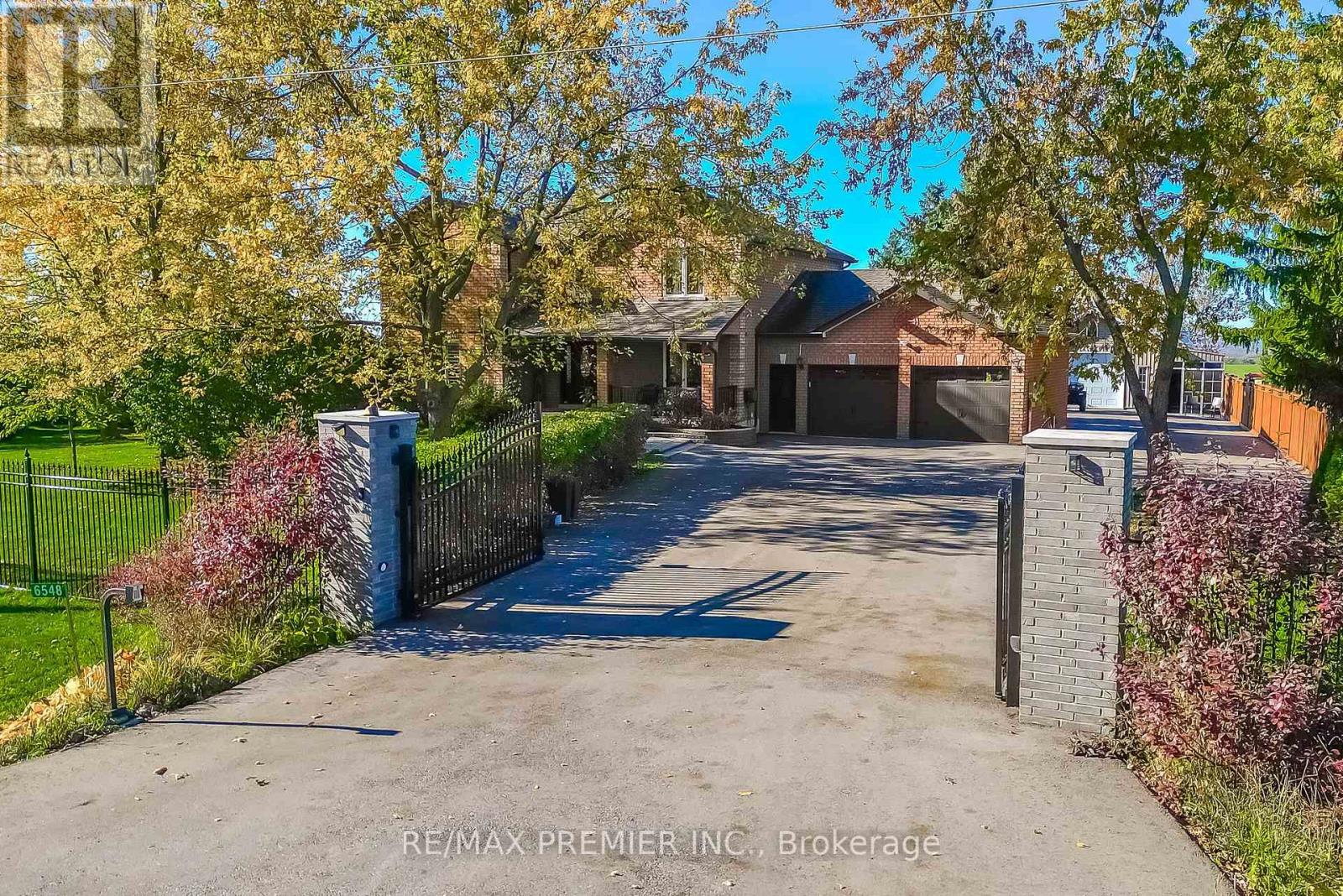 6548 10TH LINE, Essa, Ontario