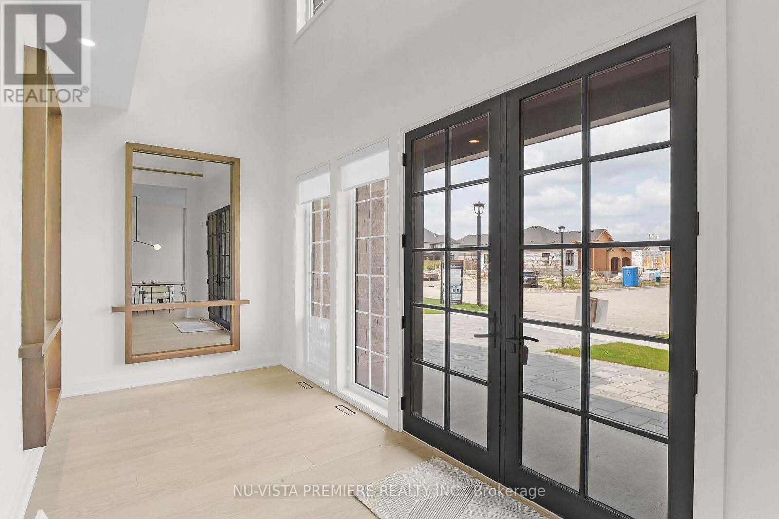 7301 Silver Creek Circle, London South, Ontario  N6P 0G8 - Photo 8 - X12493578