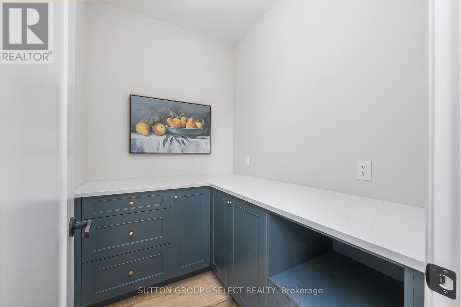 597 Creekview Chase, London North, Ontario  N6G 3X8 - Photo 35 - X12493580