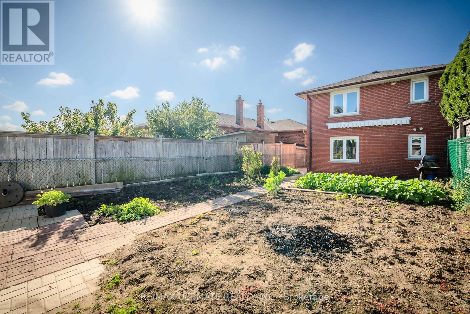 47 Jocada Road, Toronto, Ontario  M6L 2J4 - Photo 40 - W12476135