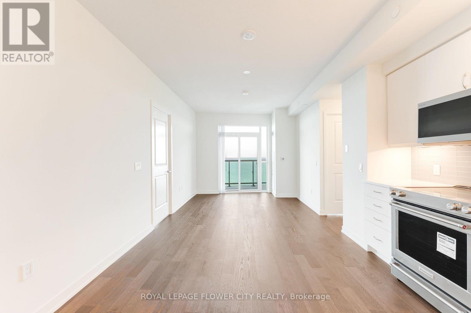 Ph404 - 38 Annie Craig Drive, Toronto, Ontario  M8V 0G9 - Photo 10 - W12488600