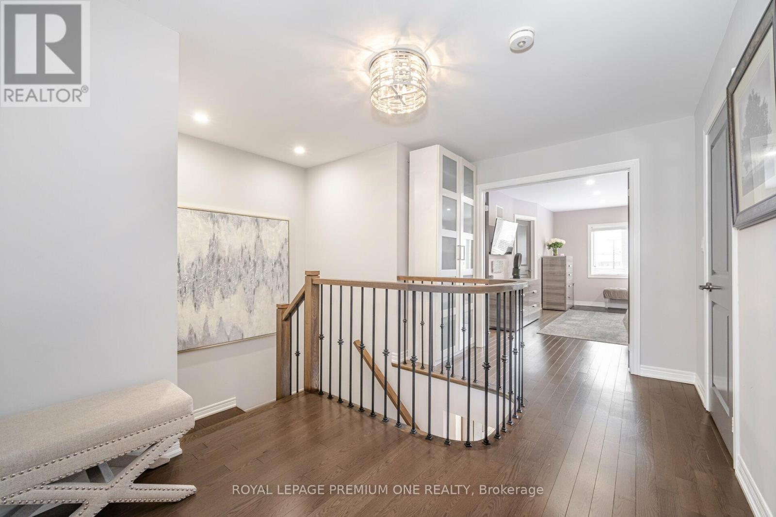 110 Morra Avenue, Caledon, Ontario  L7E 4K8 - Photo 19 - W12487538