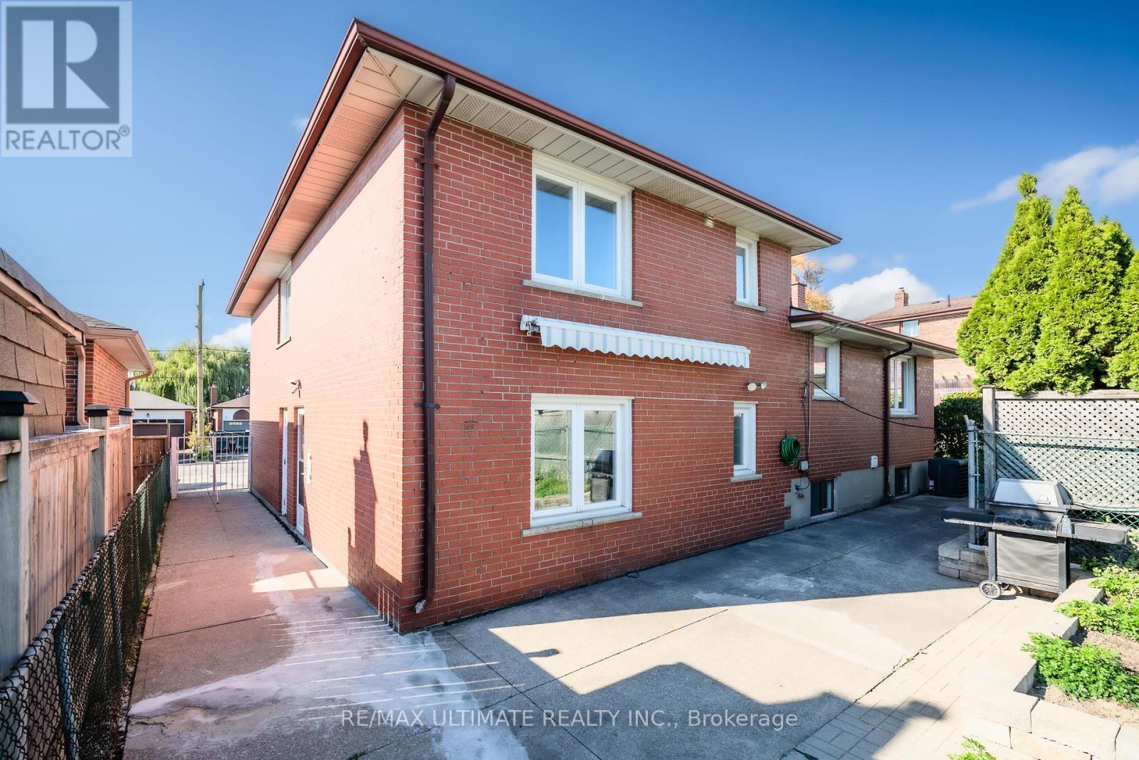 47 Jocada Road, Toronto, Ontario  M6L 2J4 - Photo 42 - W12476135