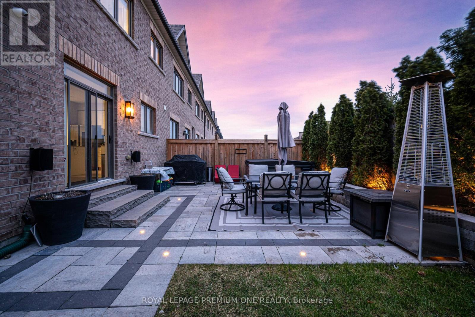 110 Morra Avenue, Caledon, Ontario  L7E 4K8 - Photo 46 - W12487538