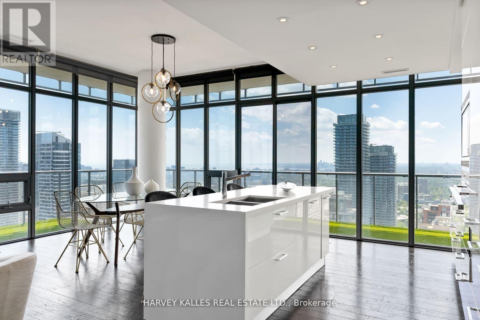 Ph4503 - 33 Charles Street E, Toronto, Ontario  M4Y 1R9 - Photo 13 - C12493358