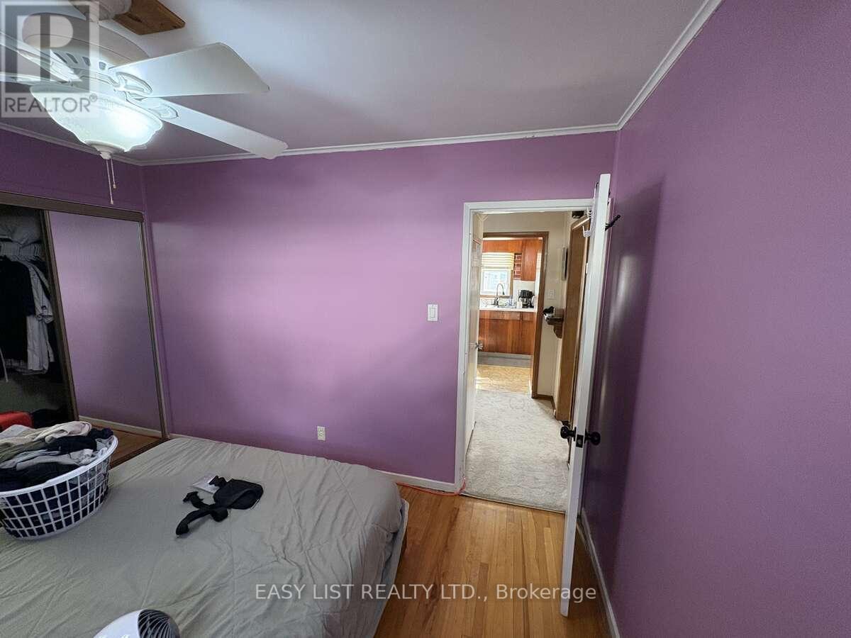 1946 Malta Road, Windsor, Ontario  N8W 4H4 - Photo 21 - X12460452