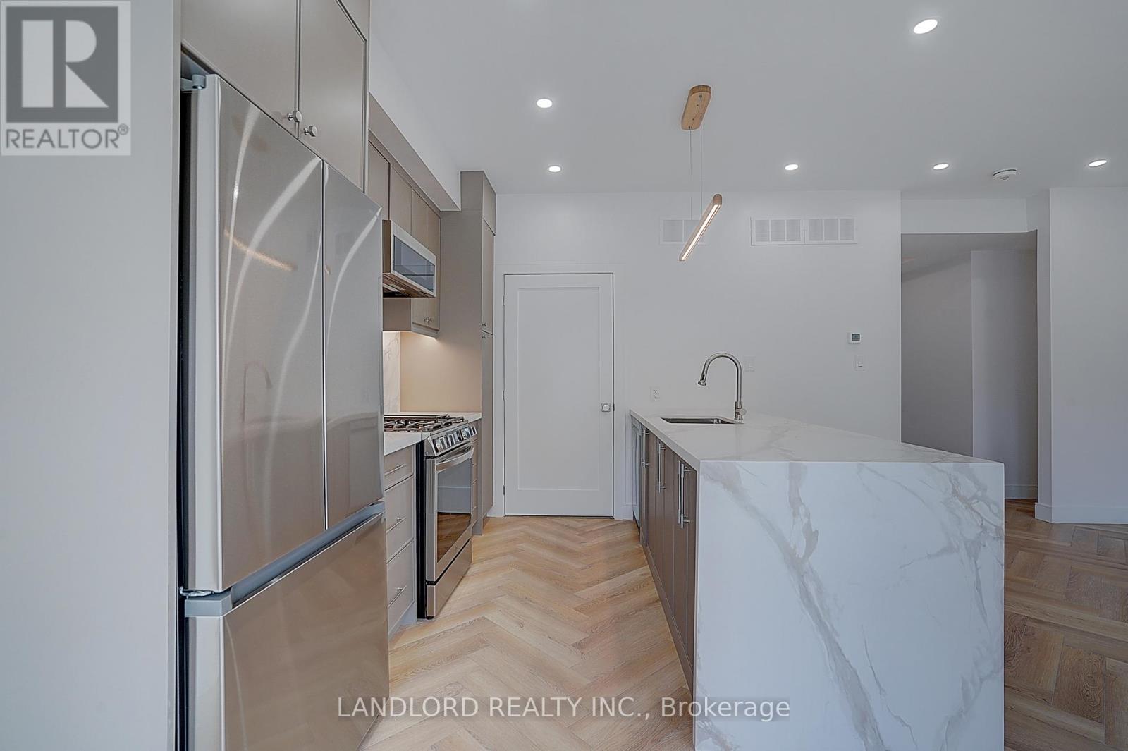 Unit 1 - 1344 Pape Avenue, Toronto, Ontario  M4K 3X2 - Photo 15 - E12493252