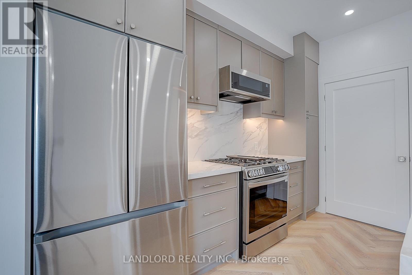Unit 1 - 1344 Pape Avenue, Toronto, Ontario  M4K 3X2 - Photo 16 - E12493252