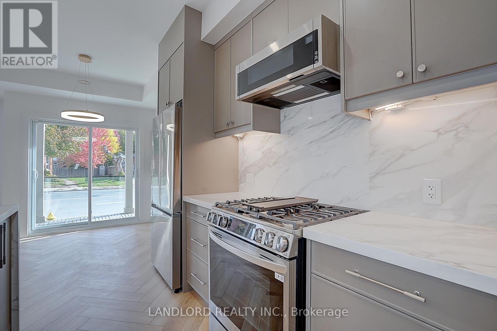 Unit 1 - 1344 Pape Avenue, Toronto, Ontario  M4K 3X2 - Photo 17 - E12493252