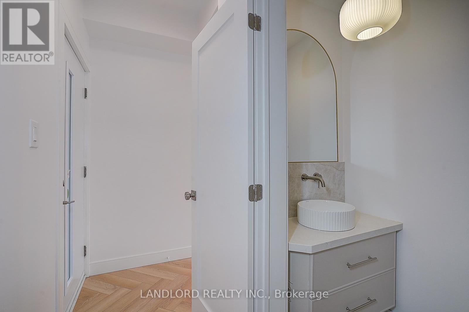 Unit 1 - 1344 Pape Avenue, Toronto, Ontario  M4K 3X2 - Photo 19 - E12493252
