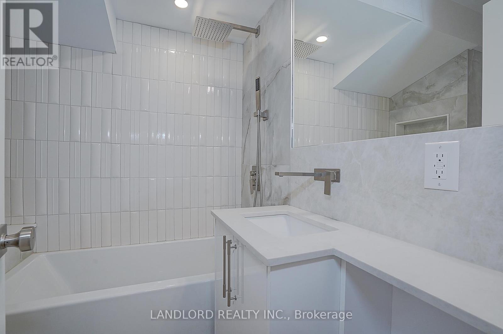 Unit 1 - 1344 Pape Avenue, Toronto, Ontario  M4K 3X2 - Photo 23 - E12493252