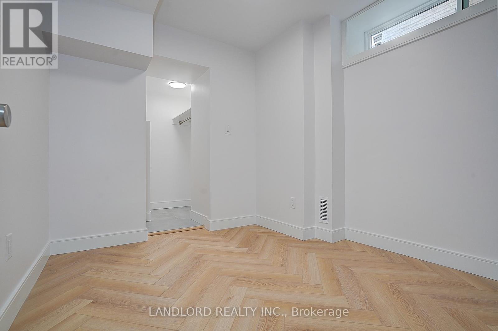 Unit 1 - 1344 Pape Avenue, Toronto, Ontario  M4K 3X2 - Photo 34 - E12493252