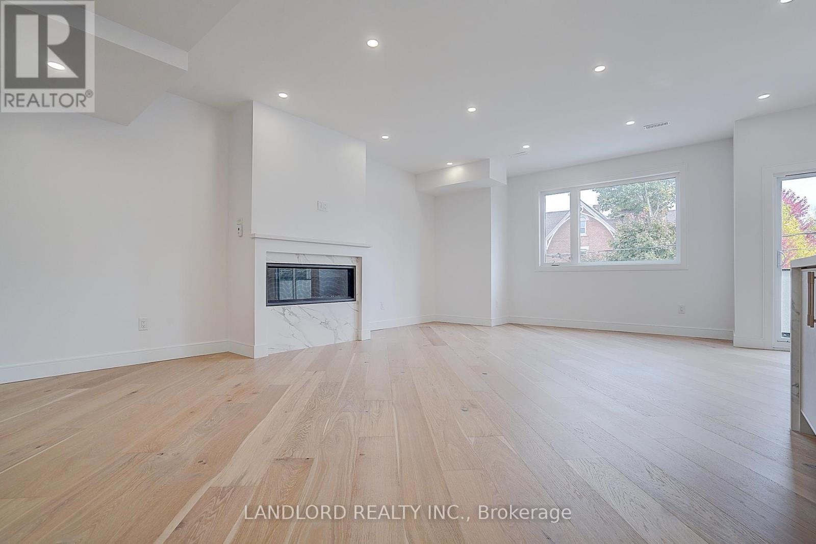 Unit 2 - 1344 Pape Avenue, Toronto, Ontario  M4K 3X2 - Photo 10 - E12493276