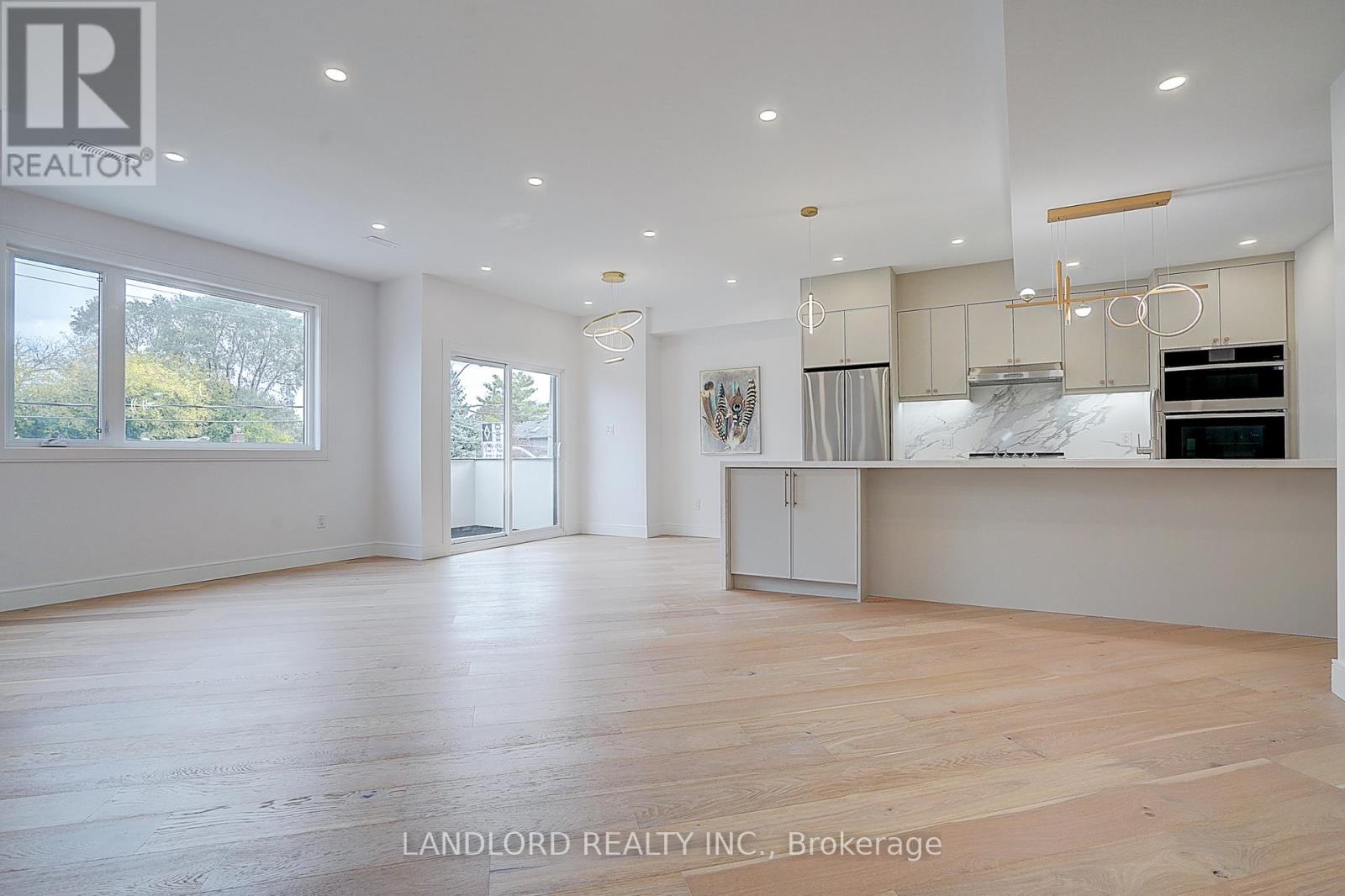 Unit 2 - 1344 Pape Avenue, Toronto, Ontario  M4K 3X2 - Photo 14 - E12493276